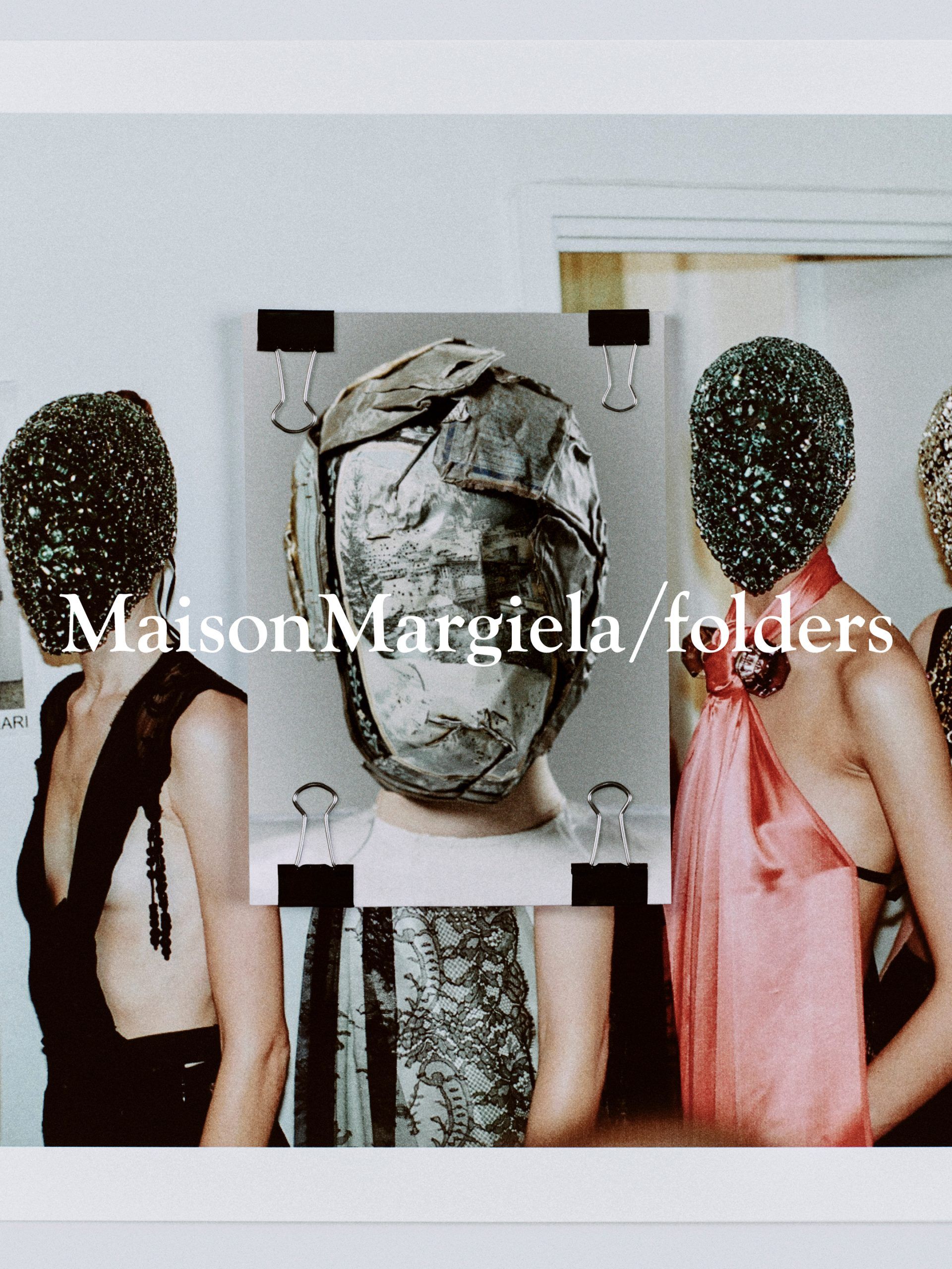 跟着MaisonMargiela/folders特别项目游走中国四城Maison Margiela in